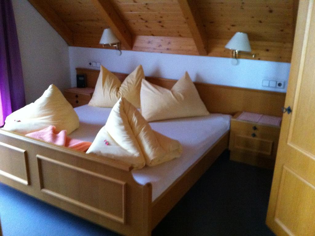 Hotel Loffele Weissbriach Rum bild