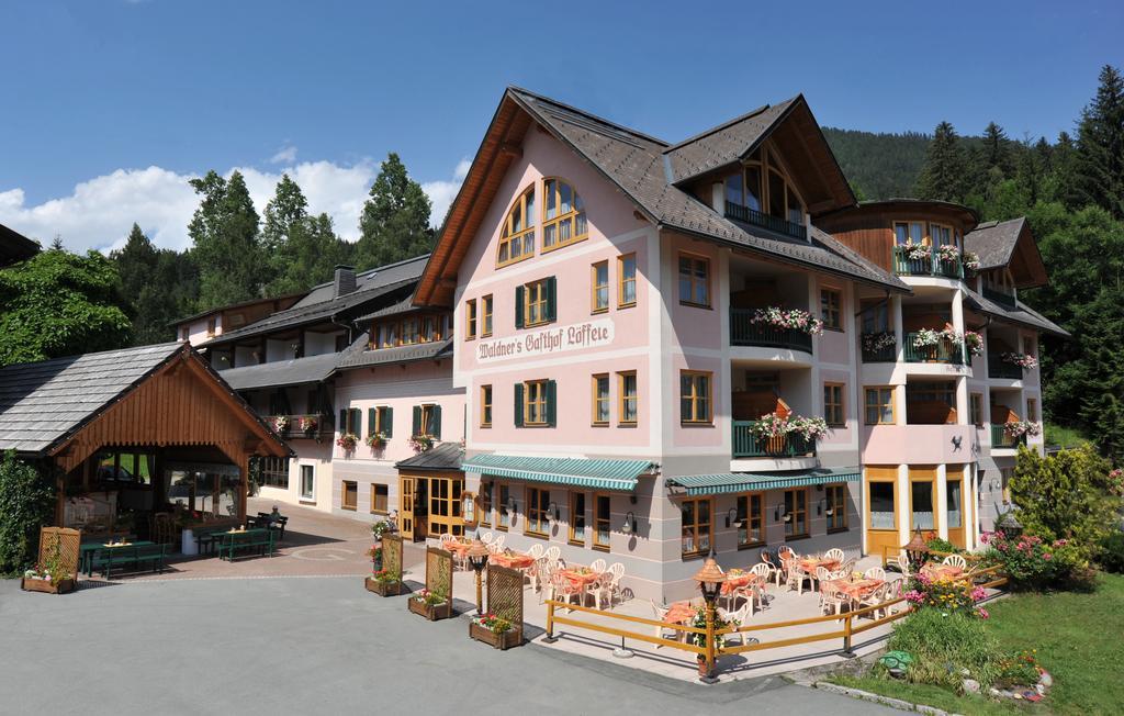 Hotel Loffele Weissbriach Exteriör bild